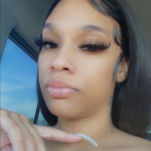 Meet your Posher, Deja